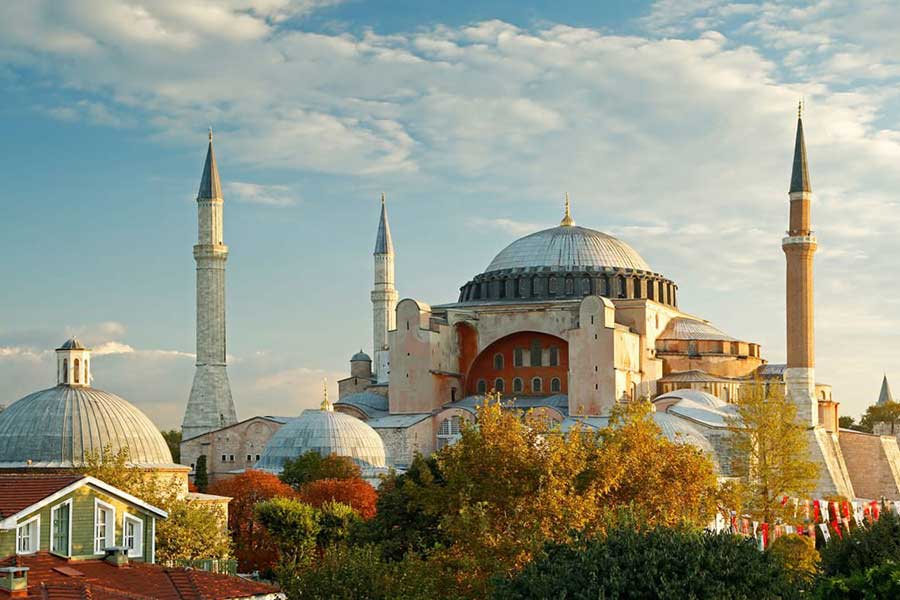 Visiting Historical Artifacts in Sultanahmet