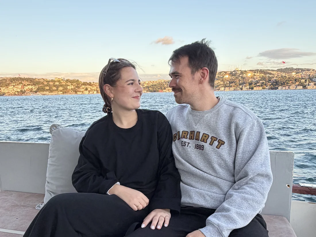Crucero Privado en Yate al Atardecer por el Bósforo — Estambul